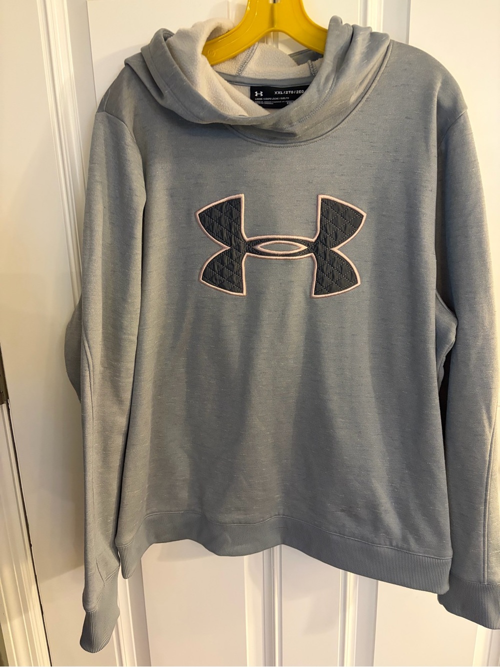Under Armour Women's Light Gray Pullover Hoodie with Black Logo and Pink Trim